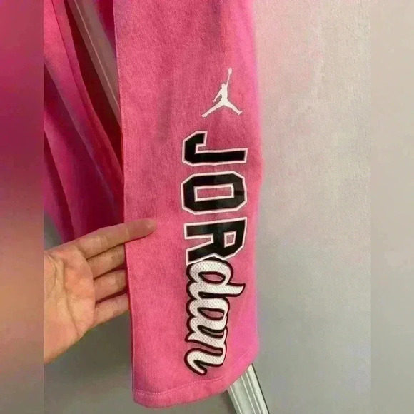 Jordan’s girls pink straight leg joggers with elastic waist   Sz 13.NWT.Ret:$55‎ - Picture 2 of 8